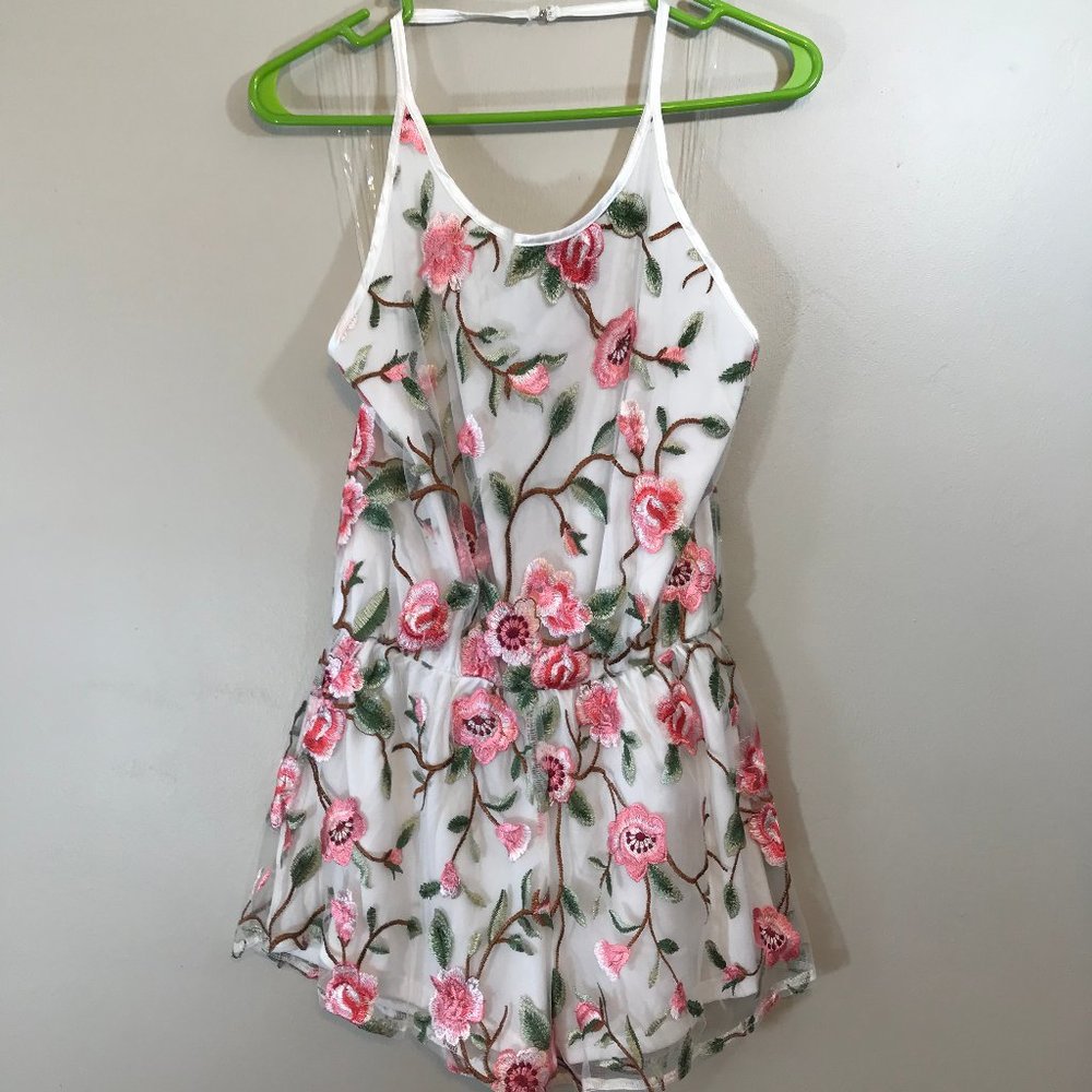 Fashion Nova Embroidered Romper Size M